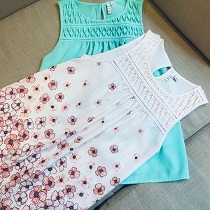 2 for 1! ⭐️ Elle sleeveless shirts.